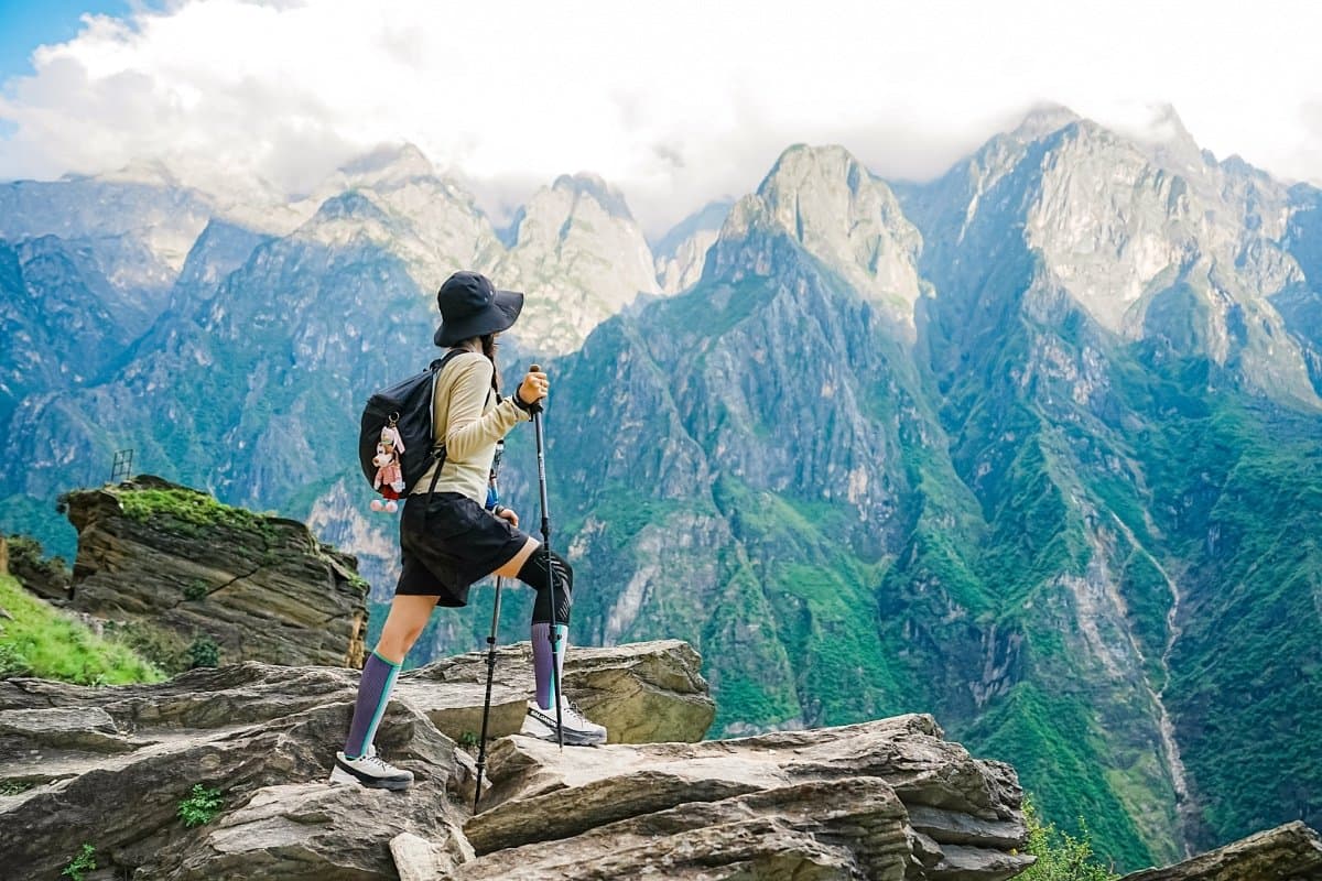 BBQ campsite with Haba Snow Mountain views